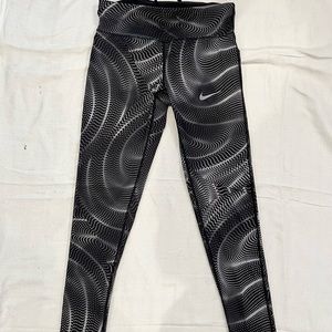 Nike DRI-fit leggings
